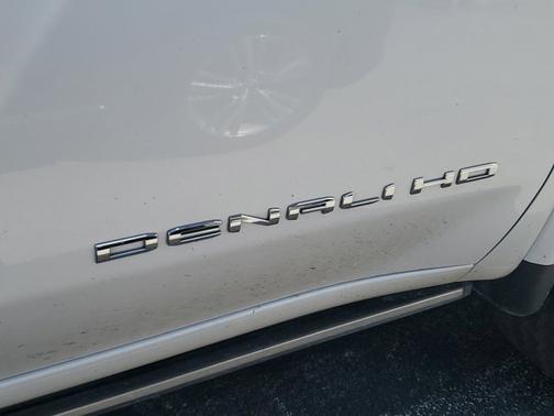 2023 GMC Sierra 2500 Denali