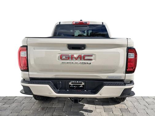2026 GMC Canyon 2WD Elevation
