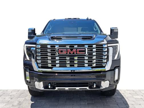 2025 GMC Sierra 2500 Denali