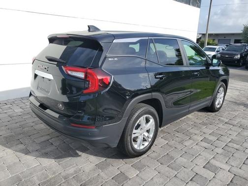 Ebony Twilight Metallic 2023 GMC Terrain SLE