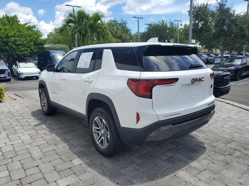 Summit White 2025 GMC Terrain FWD Elevation