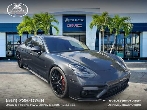 2017 Porsche Panamera Turbo