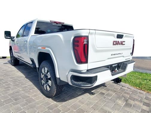 2026 GMC Sierra 2500 Denali