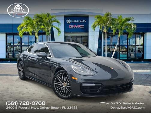 2018 Porsche Panamera 4S