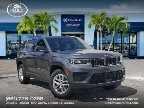 Baltic Gray Metallic Clearcoat 2025 Jeep Grand Cherokee Laredo X