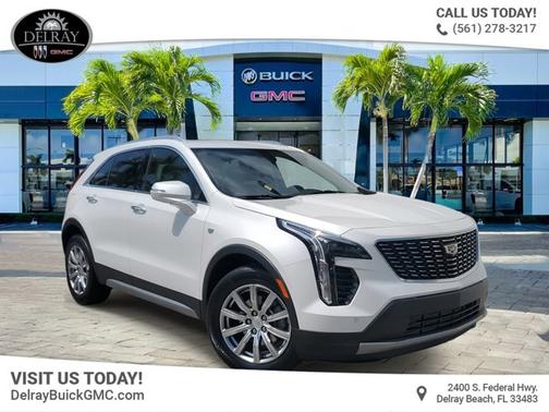 2022 Cadillac XT4 FWD Premium Luxury
