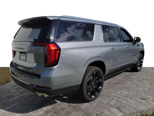 Sterling Metallic 2026 GMC Yukon XL Denali Ultimate