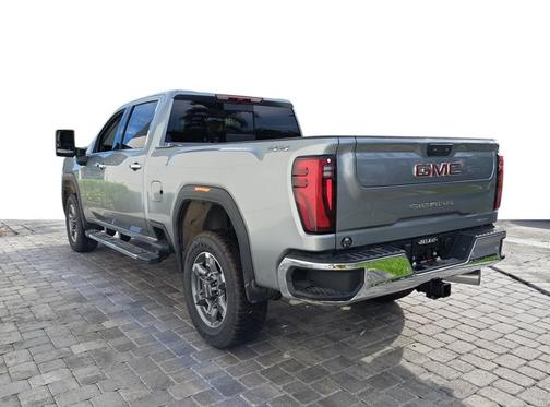 2025 GMC Sierra 2500 SLT