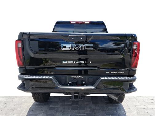 2025 GMC Sierra 2500 Denali
