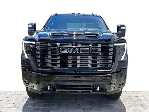 2025 GMC Sierra 2500 Denali