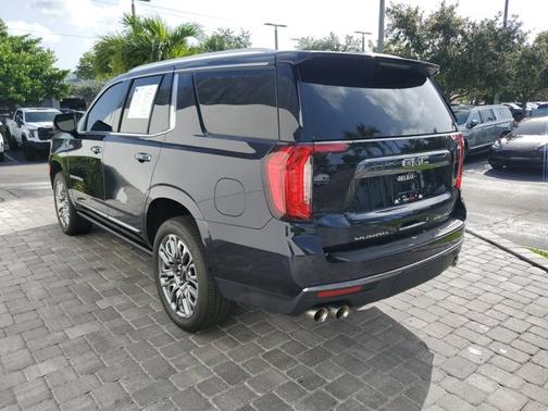 2023 GMC Yukon Denali Ultimate