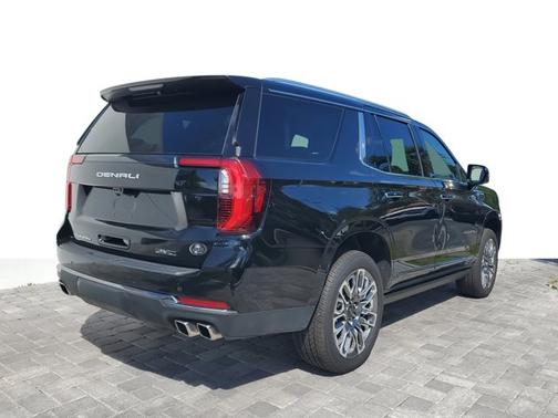 2025 GMC Yukon Denali Ultimate