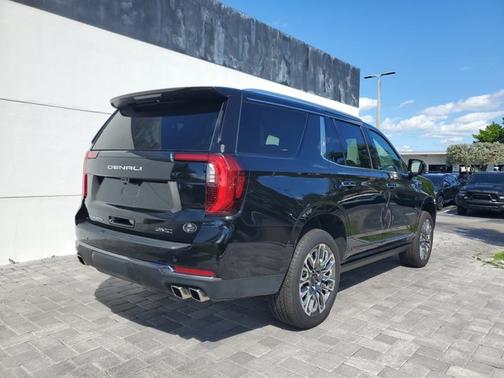 2025 GMC Yukon Denali Ultimate