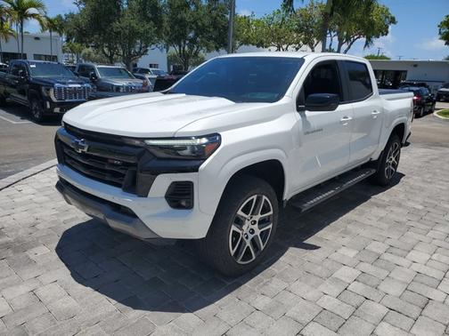Summit White 2023 Chevrolet Colorado 4WD Z71