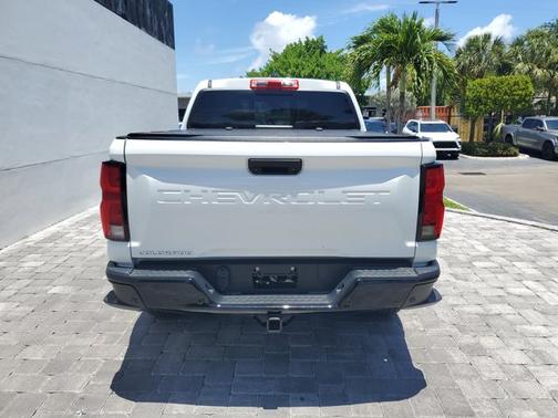 Summit White 2023 Chevrolet Colorado 4WD Z71