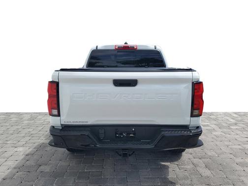 Summit White 2023 Chevrolet Colorado 4WD Z71
