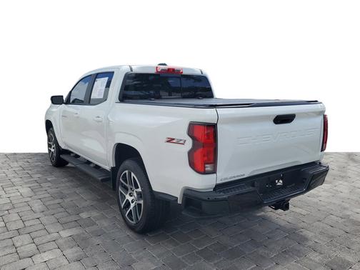 Summit White 2023 Chevrolet Colorado 4WD Z71