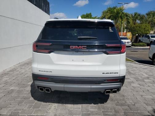2025 GMC Acadia FWD Elevation