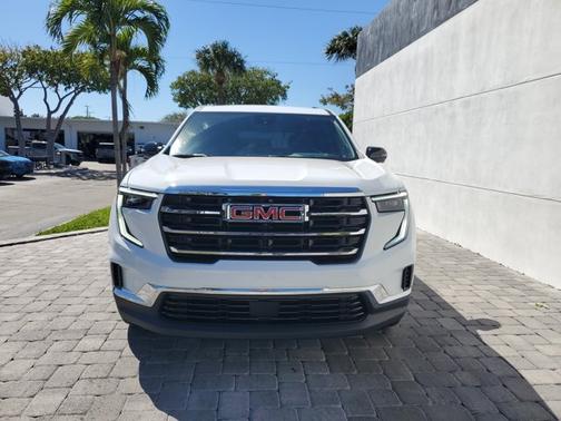 2025 GMC Acadia FWD Elevation