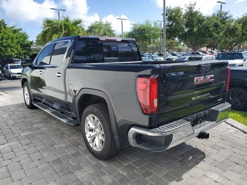 2020 GMC Sierra 1500 SLT