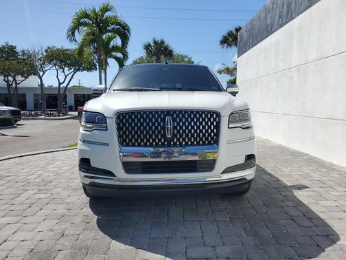 2023 Lincoln Navigator Black Label