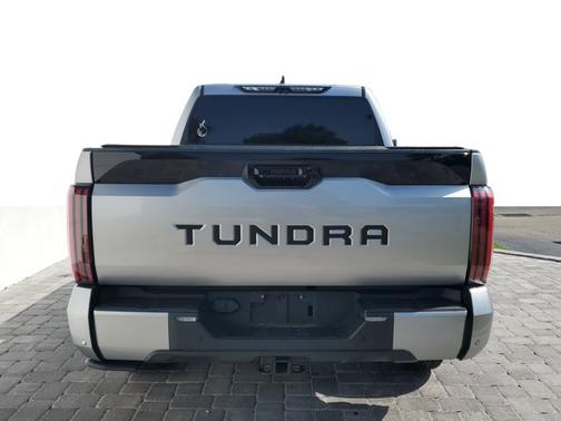 2022 Toyota Tundra Platinum