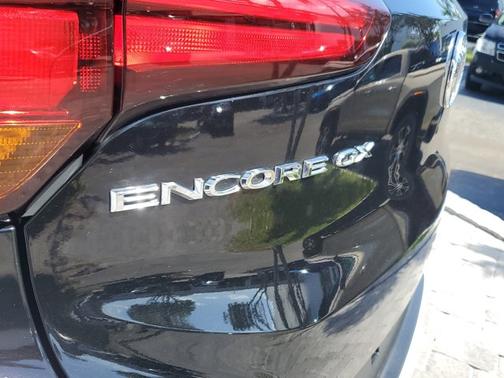 2020 Buick Encore GX Select