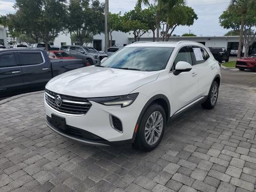 Summit White 2022 Buick Envision Preferred