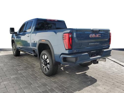 2025 GMC Sierra 2500 Denali