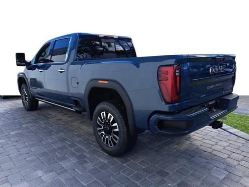 2025 GMC Sierra 2500 Denali