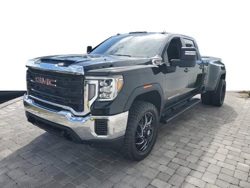2022 GMC Sierra 3500 Pro