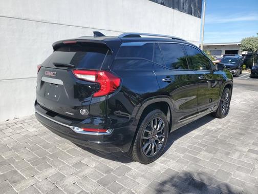 2022 GMC Terrain Denali
