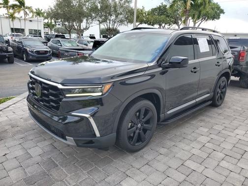 2023 Honda Pilot Elite