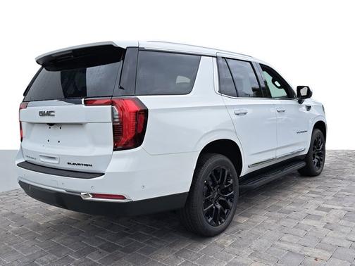 2025 GMC Yukon Elevation