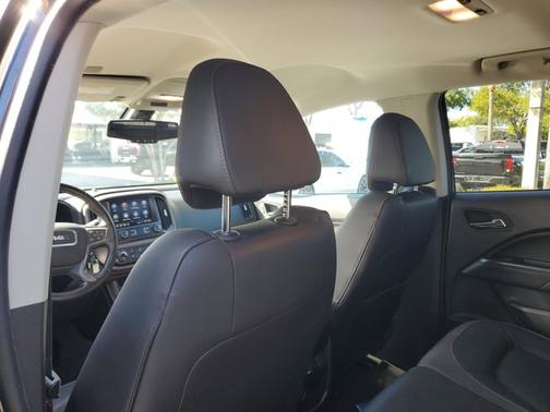 2021 GMC Canyon 4WD AT4 w/Leather