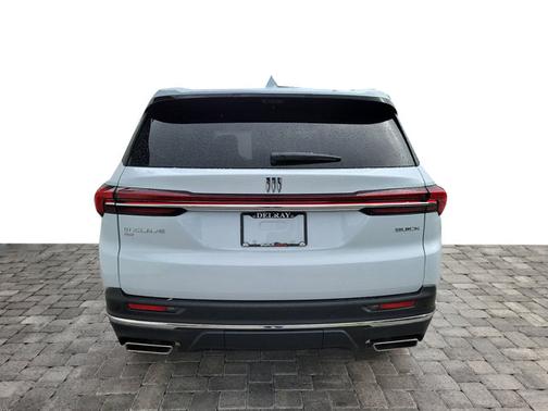 Iridescent White Tricoat 2026 Buick Enclave Preferred