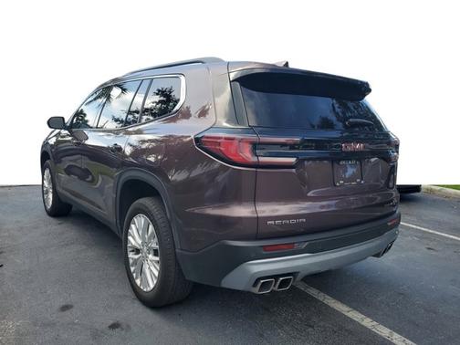 2024 GMC Acadia FWD Elevation