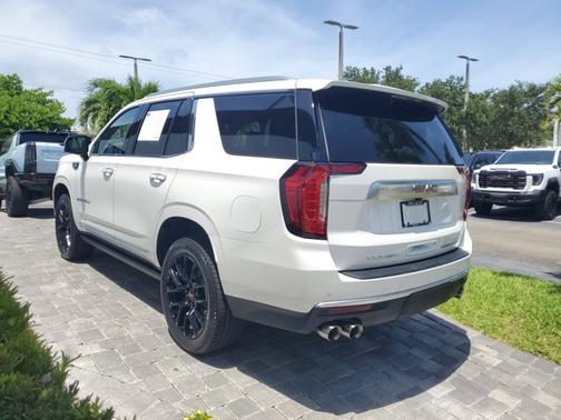 2022 GMC Yukon Denali