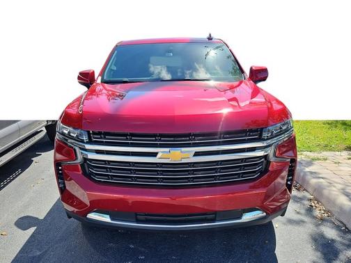 2023 Chevrolet Suburban LT