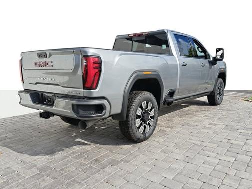 2025 GMC Sierra 2500 Denali