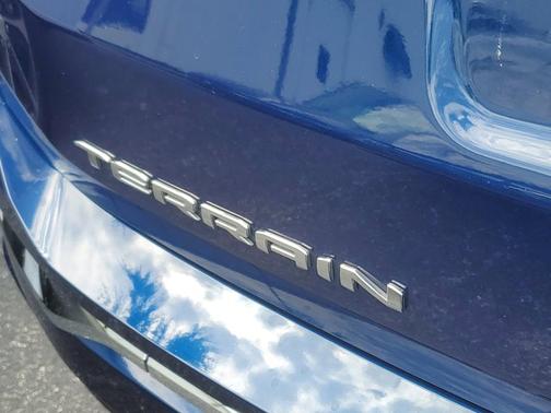2022 GMC Terrain Denali