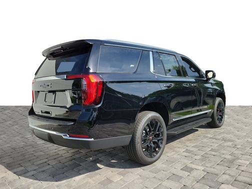 Onyx Black 2026 GMC Yukon Elevation