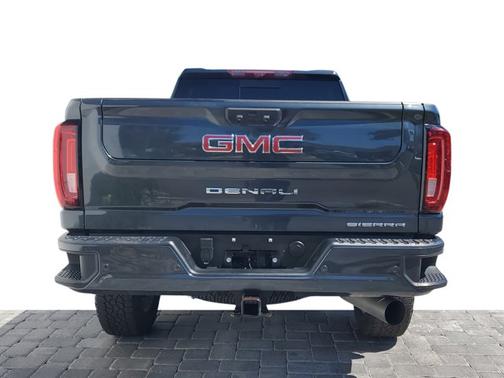 2022 GMC Sierra 2500 Denali