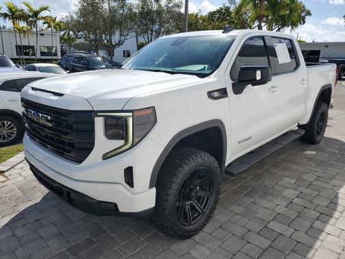 2023 GMC Sierra 1500 Elevation