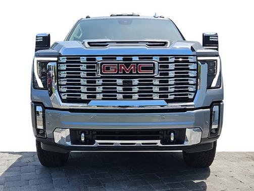 2025 GMC Sierra 2500 Denali