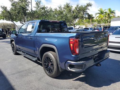 2022 GMC Sierra 1500 Limited Elevation