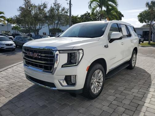 2021 GMC Yukon SLT