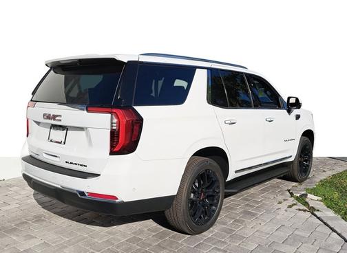 2026 GMC Yukon Elevation