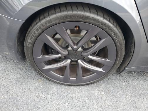 2021 Tesla Model S Long Range