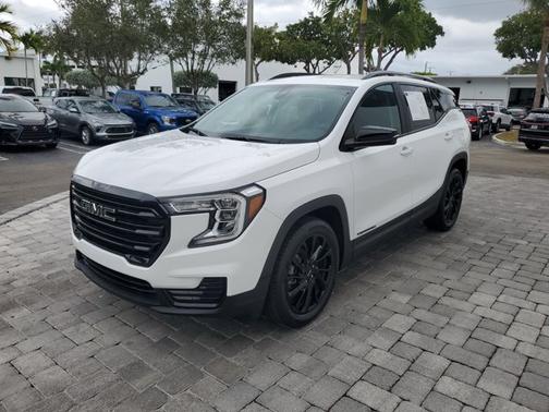 2023 GMC Terrain SLE